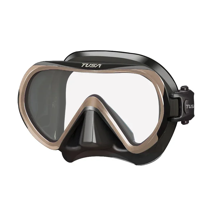 TUSA - M1011 INO Mask (หน้ากากดำน้ำ) TUSA - M1011 INO Mask (หน้ากากดำน้ำ)
