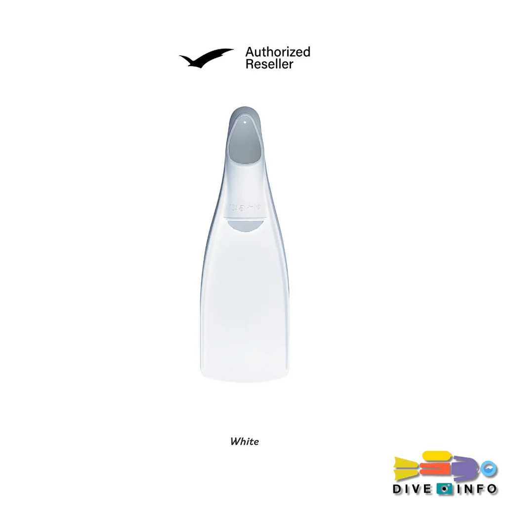 GULL - Fin Warp, Long-blade, Full foot fins (ฟินดำน้ำ)