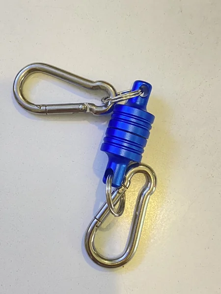 BFG - Magnetic Clip Holder for scuba equipment - ขอเกี่ยวพร้อมแม่เหล็ก ปลดเร็ว ใช้งานง่าย แข็งแรง ไม่เป็นสนิม image 2 BFG - Magnetic Clip Holder for scuba equipment - ขอเกี่ยวพร้อมแม่เหล็ก ปลดเร็ว ใช้งานง่าย แข็งแรง ไม่เป็นสนิม image 2